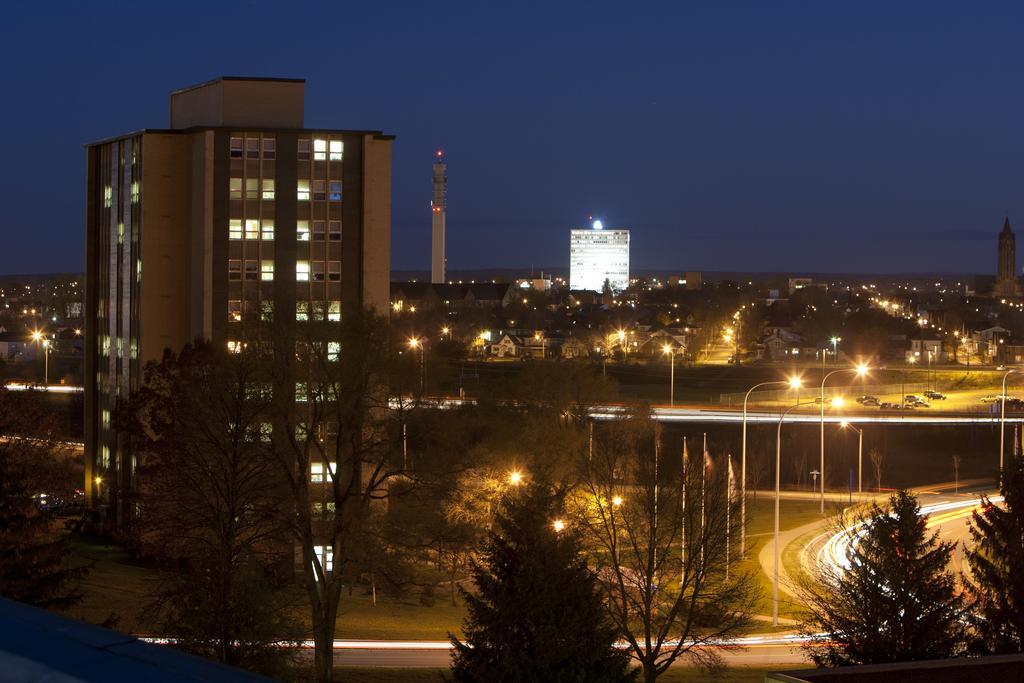 Universite De Moncton Exterior foto